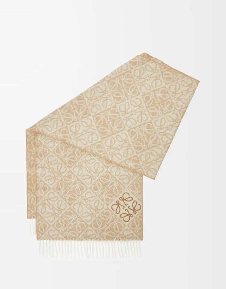 Winniemodo,Winnie modo,Loewe F811SS1X01,Loewe scarf cashmere,Loewe scarf,Loewe scarf sale,Loewe Anagram scarf,Loewe Anagram s