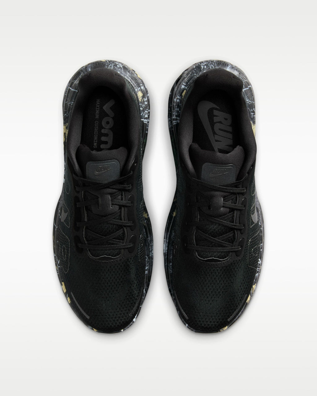 Winniemodo,Winniemodony,Nike IO7325-001,Nike Vomero black,Nike sneaker black,Nike running shoes,Nike sneaker outlet,Nike runn