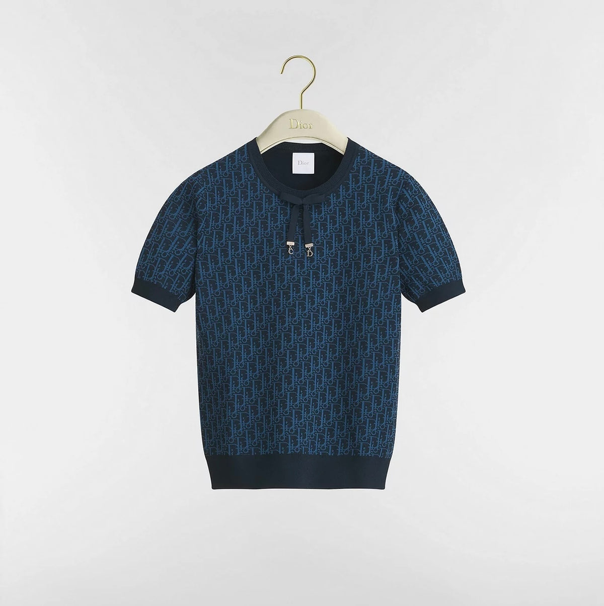 Winniemodo,Winniemodony,Dior 624S24A5E33,Dior short sleeved sweater sale,Dior sweater woman 2026,Dior sweater navy sale,Dior