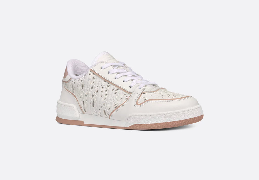 Winniemodo,Winnie modo,Dior KCK366LOM,Dior sneaker,Dior sneaker sale,Dior sneaker white,Dior sneaker white sale,Dior One snea