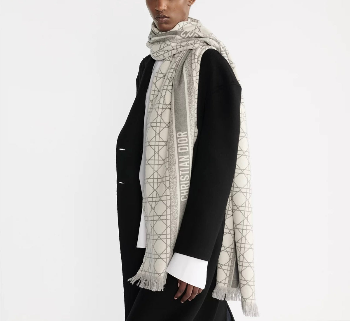 Winniemodo,Winnie modo,Dior cannage scarf,Dior scarf,Dior scarf sale,Dior scarf grey,Dior scarf cashmere,Dior scarf mens,Dior