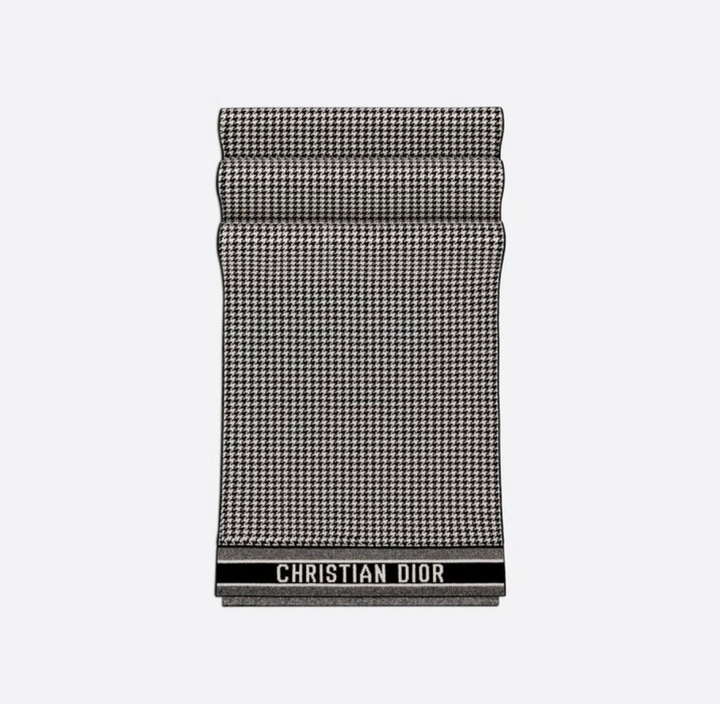 Dior 30 MONTAIGNE SCARF,Dior 02MON310I001_C080,DIOR scarf checkered, Dior scarf on sale,dior scarf outlet, dior scarf discoun