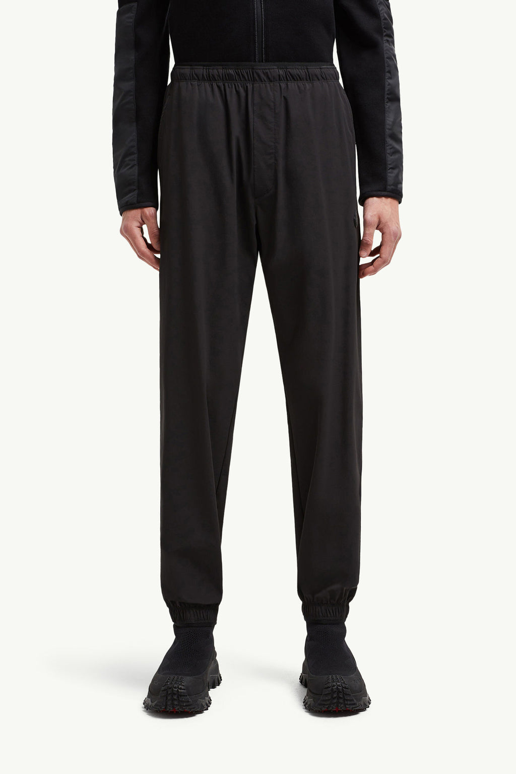 Winniemodo,Winniemodony,Moncler jogging trousers,Moncler jogging pants,Moncler jogging black,Moncler jogging men,Moncler jogg