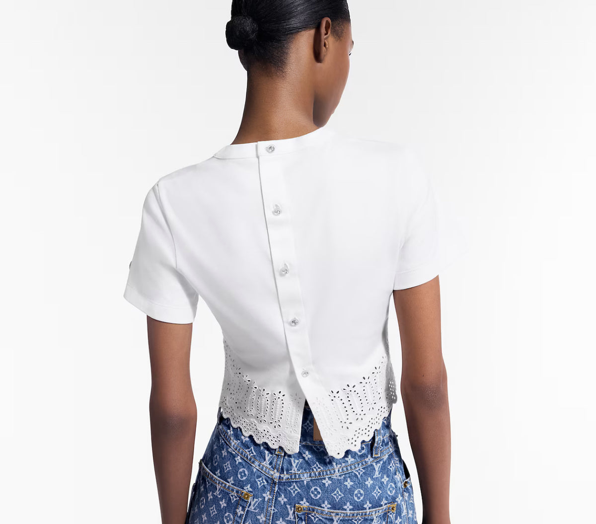 Winniemodo,Winnie modo,Louis Vuitton 1AHJH6,LV 1AHJH6,Louis Vuitton Broderie trim chop top,LV Broderie trim chop top,Louis Vu