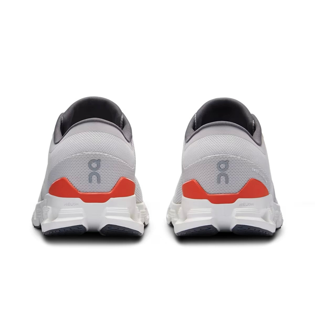 Winniemodo,Winnie modo,On Cloud X 4 Sneaker,On Cloud X 4 running shoes,On cloud x 4 grey,On cloud X 4 sale,On cloud x 4 mens,