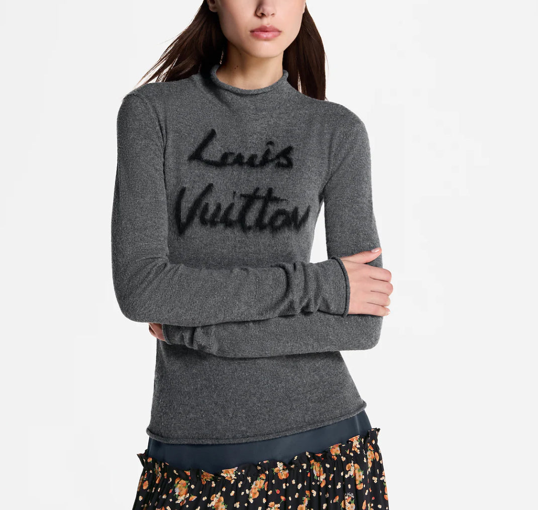 Winniemodo,Winnie modo,Louis Vuitton 1AHZCW,LV 1AHZCW,Louis Vuitton signature pullover,Louis Vuitton pullover,Louis Vuitton p