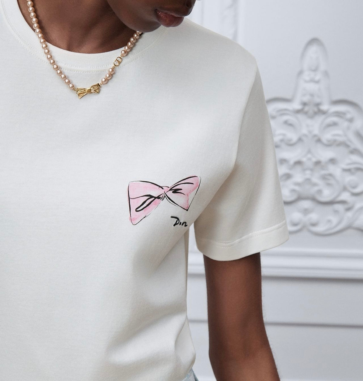 Winniemodo,Winniemodony,Dior 643T13A4507,Dior T-shirt men,Dior t-shirt sale,Dior t-shirt white,Dior tee womens,Italian clothi