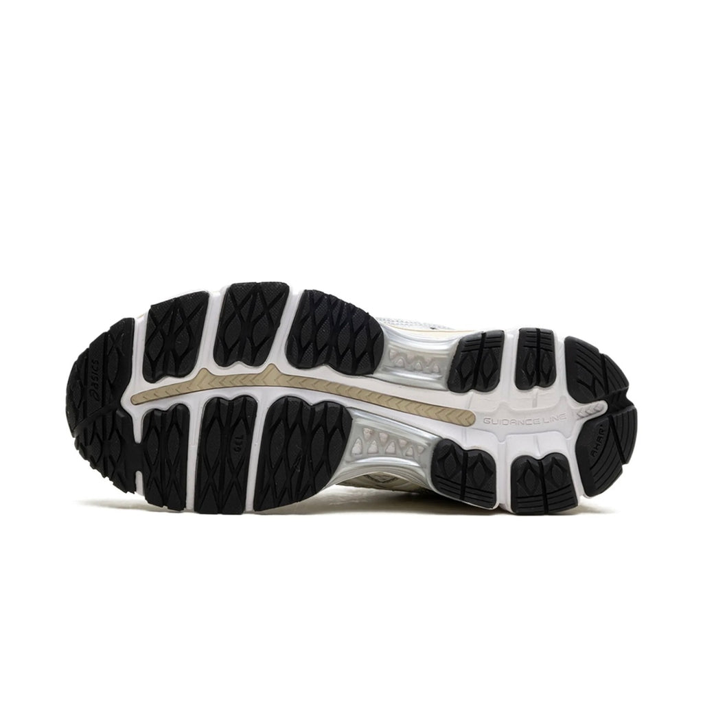 Winniemodo,Winnie modo,ASICS ai1203a759,Asics Gel-Kayano Sneaker,Asics Gel-Kayano white,Asics Sneaker,Asics Sneaker sale,ASIC