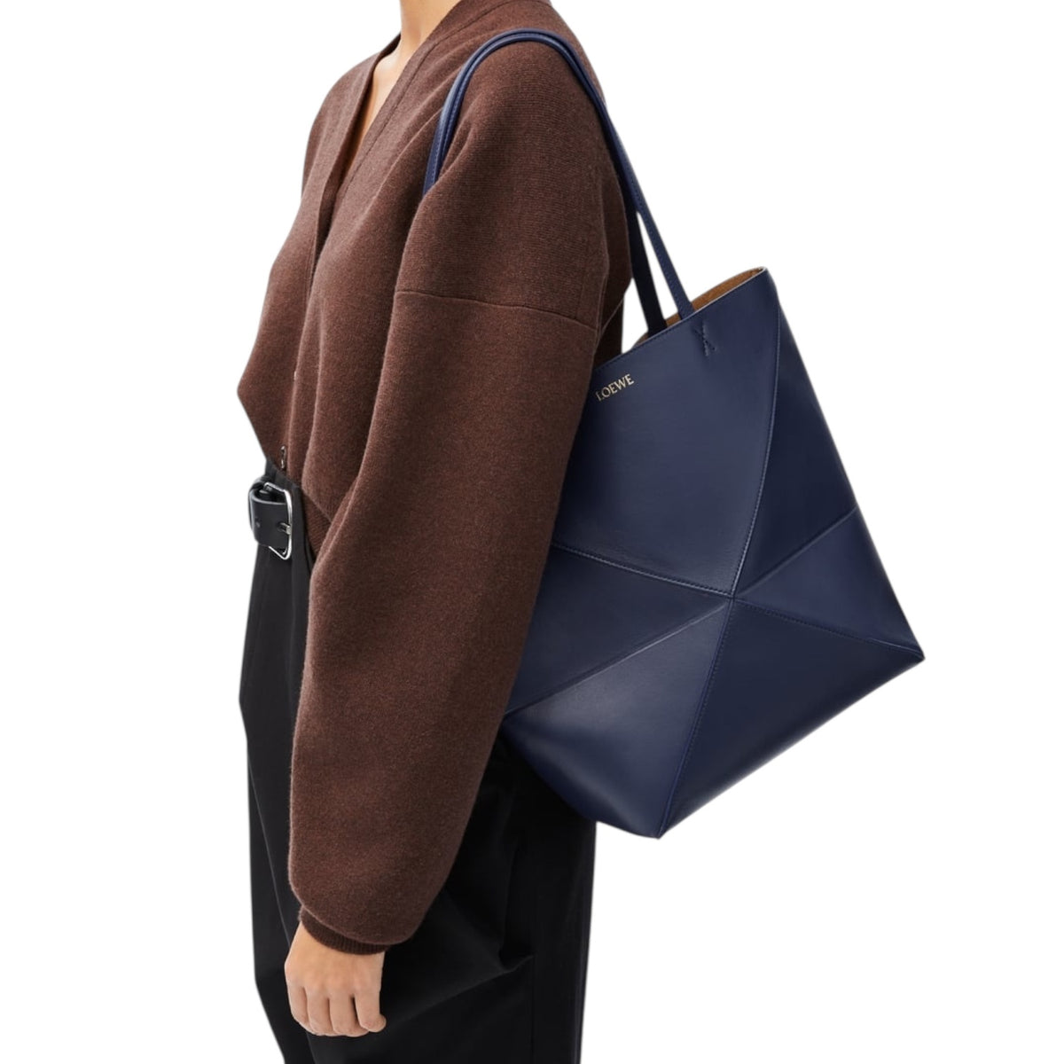 Loewe IDA657G50X01,Loewe Medium Puzzle Fold tote in shiny calfskin,Loewe puzzle fold tote bag,Loewe puzzle tote bag,Loewe blu
