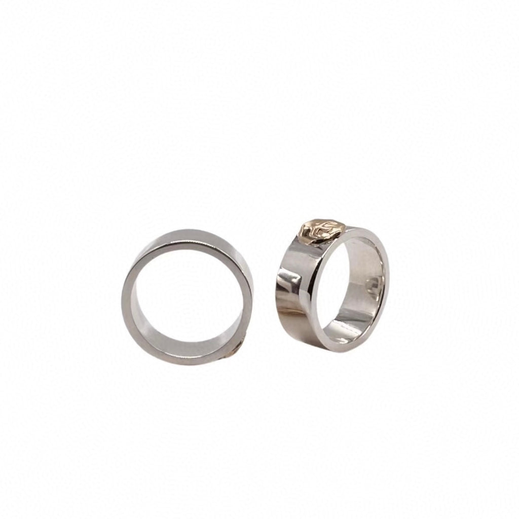 Goro's flattened ring