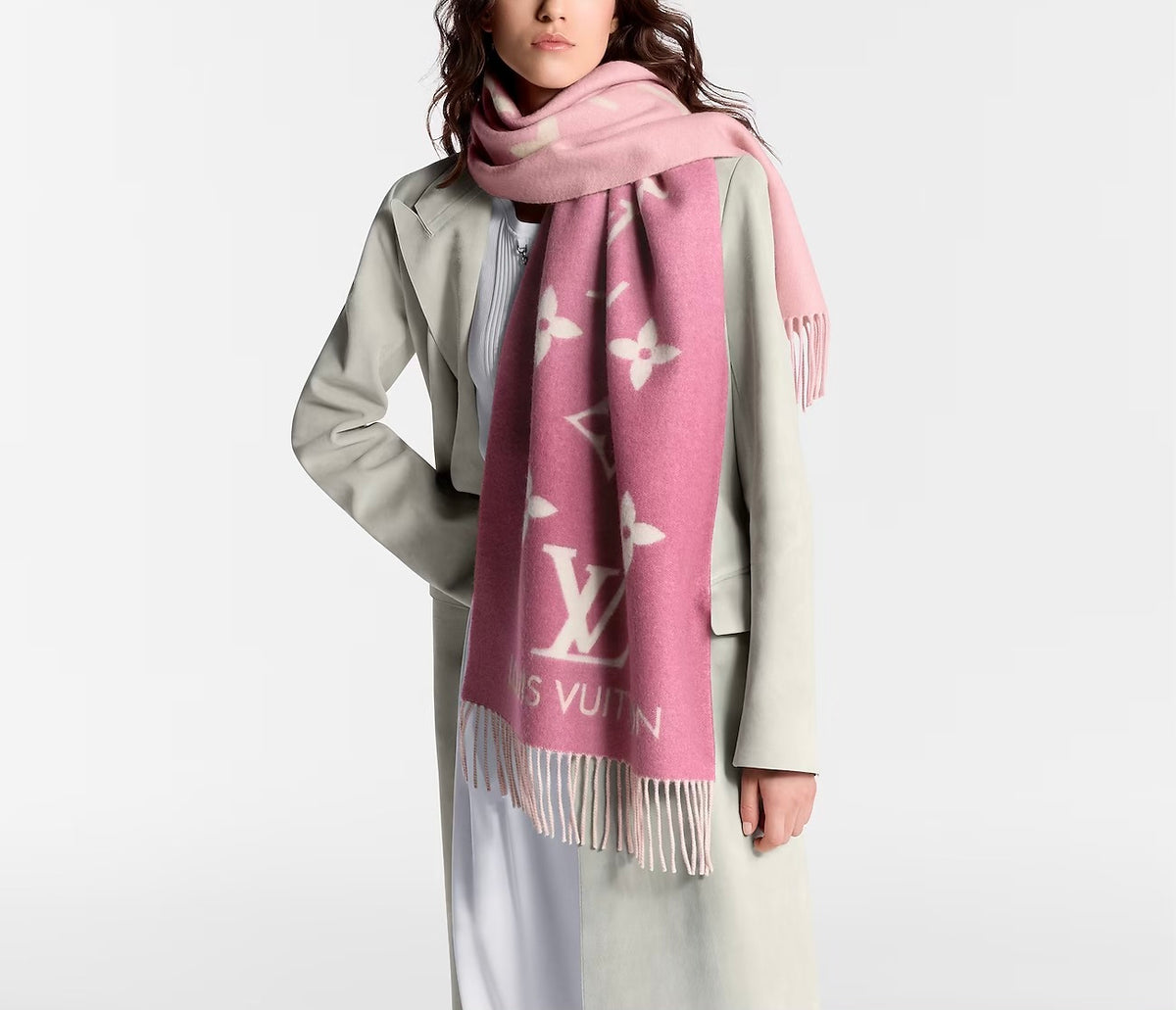 Winniemodo,Winniemodony,Louis Vuitton M77375,LV M77375,Louis Vuitton Reykjavik scarf pink,LV Reykjavik scarf sale,Louis Vuitt