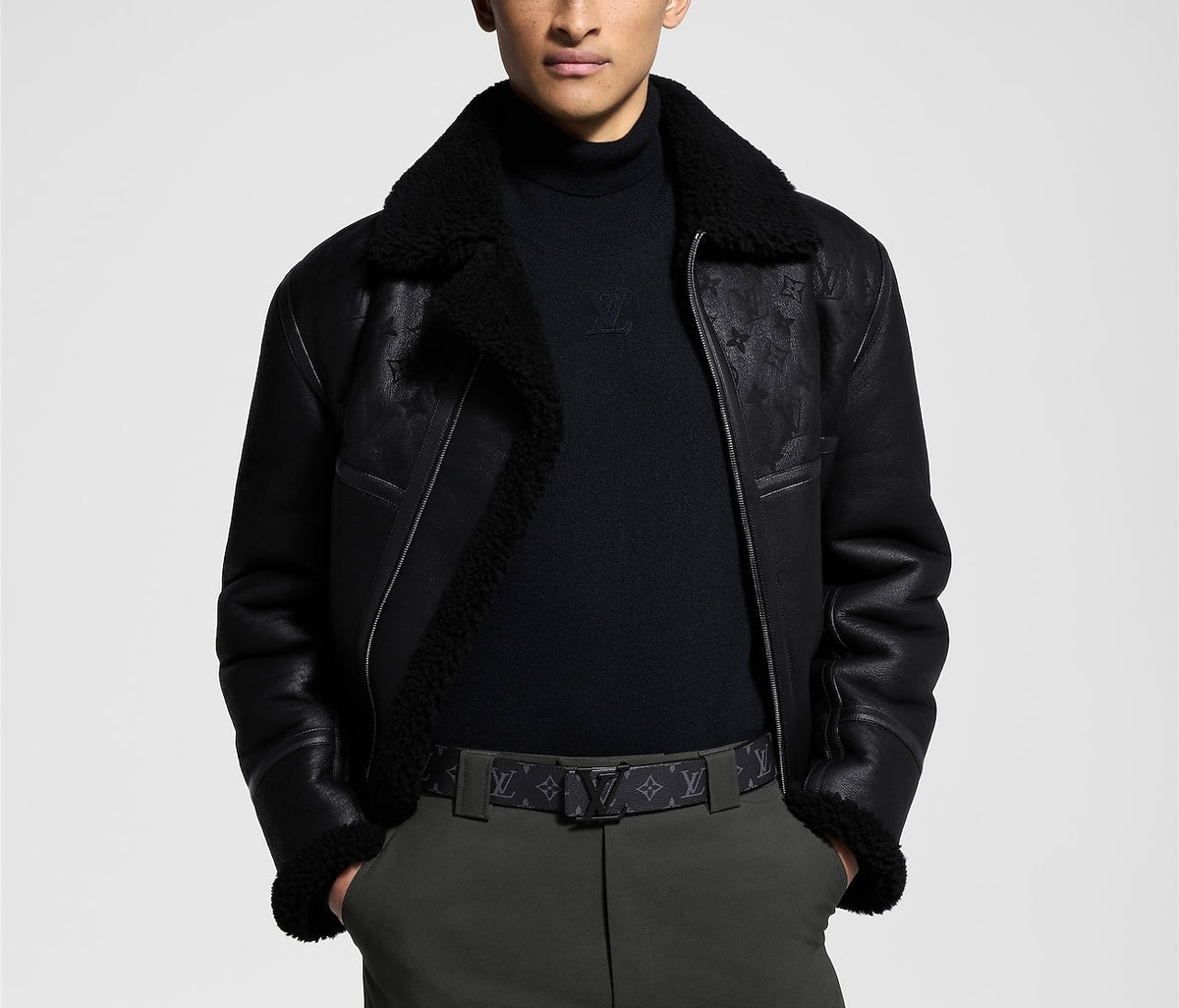 Winniemodo,Winniemodony,Louis Vuitton M4482S,LV M4482S,Louis Vuitton belt sale,Louis Vuitton belt men,Louis Vuitton belt blac