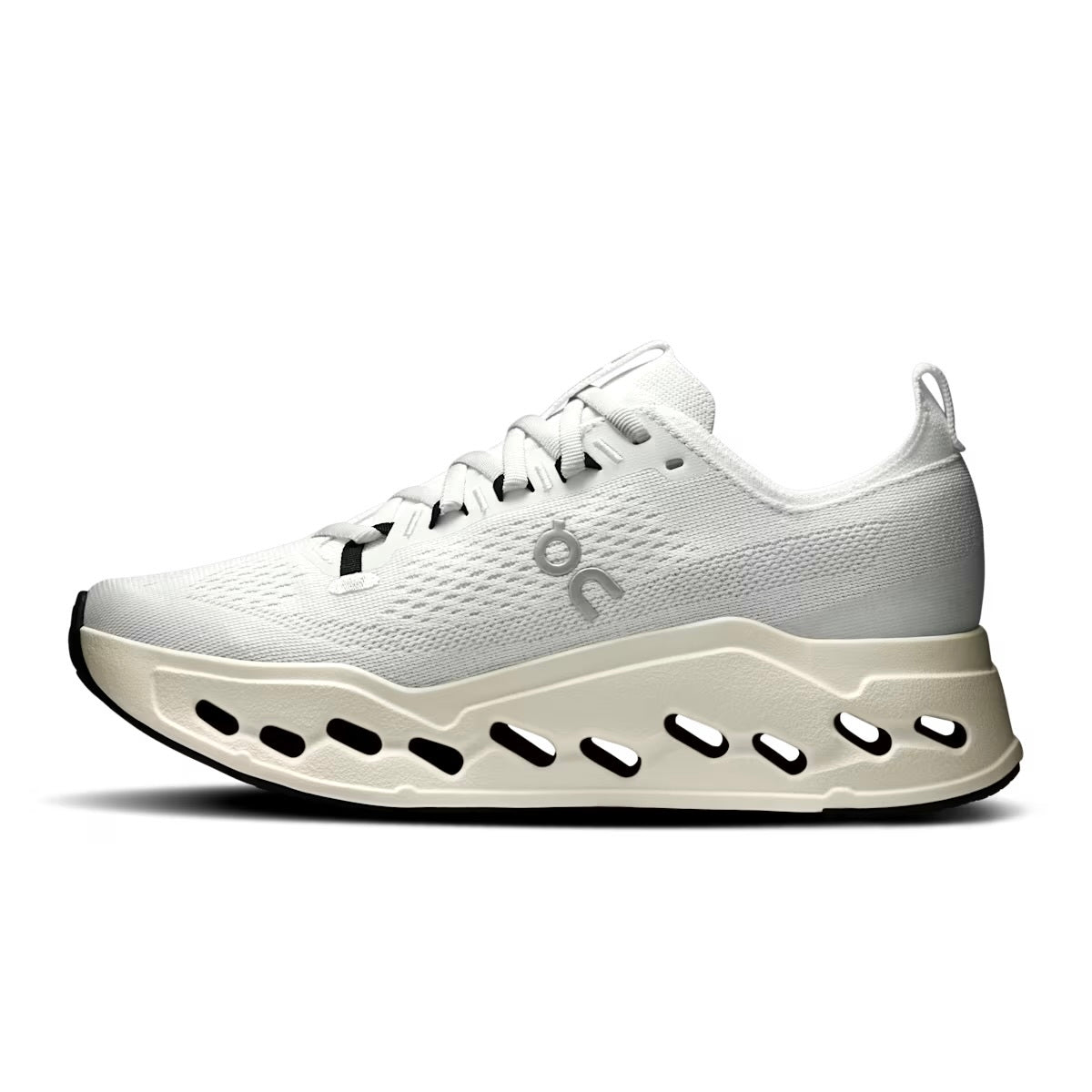 Winniemodo,Winnie modo,On Cloudsurfer Max sneaker, On Cloudsurfer Max, On Cloudsurfer Max white,On cloud running shoes,On clo