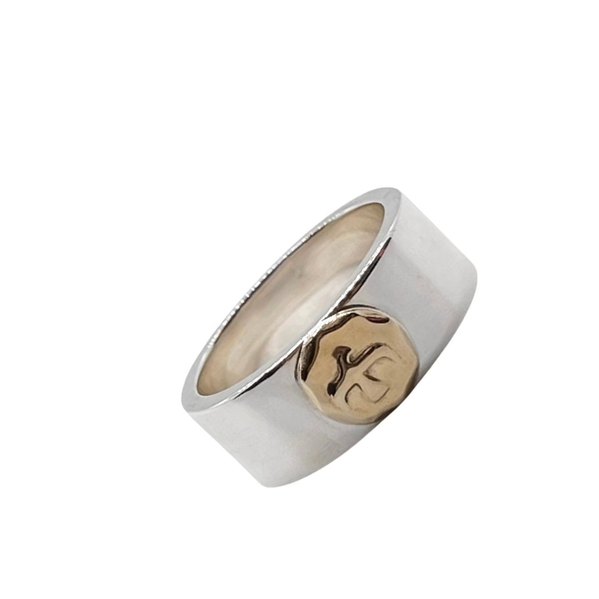 Goro's flattened ring