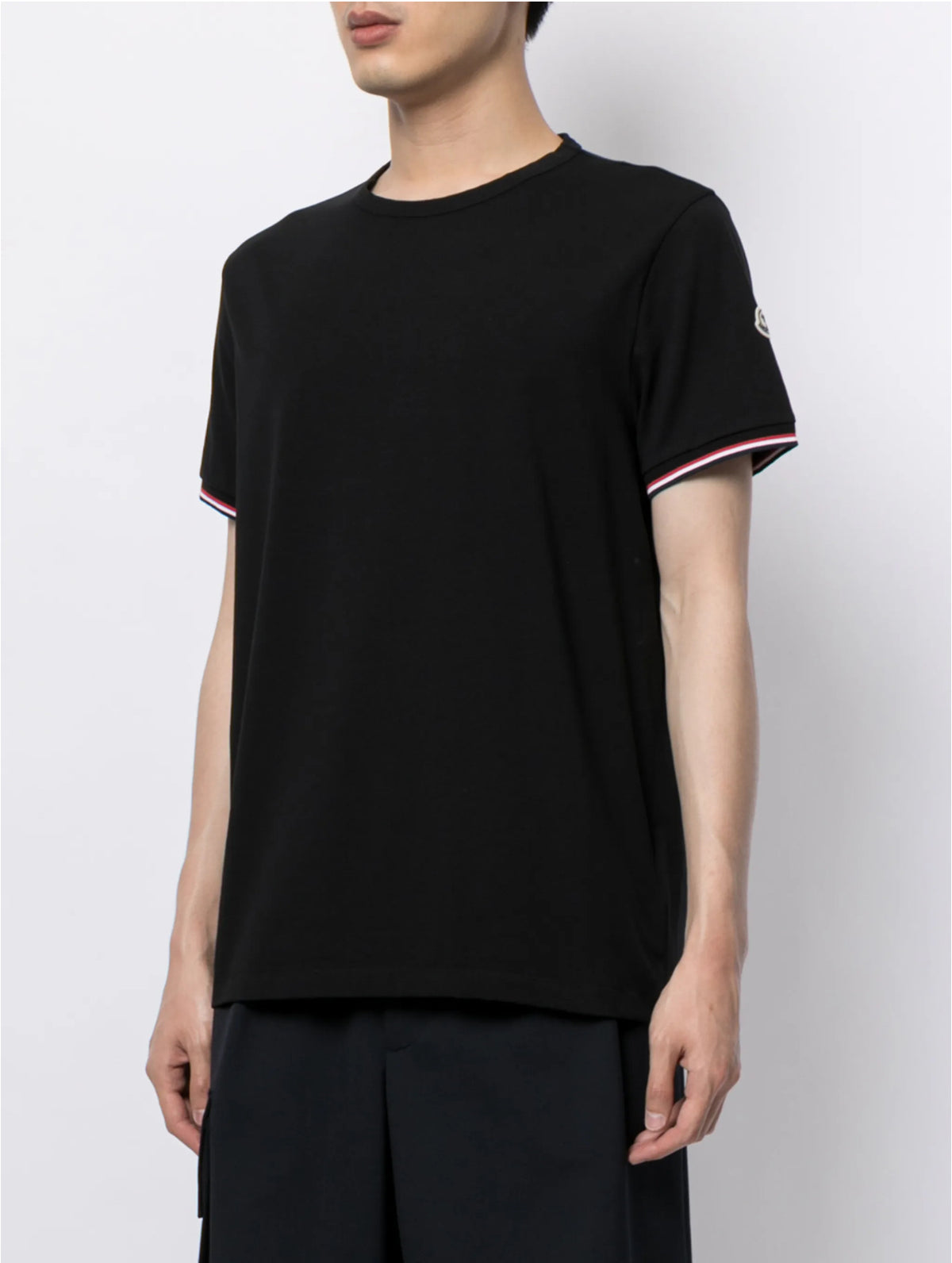 Winniemodo,Winniemodony,Moncler t-shirt sale,Moncler V neck tee,best online shopping in USA,best quality branded t-shirt,Monc