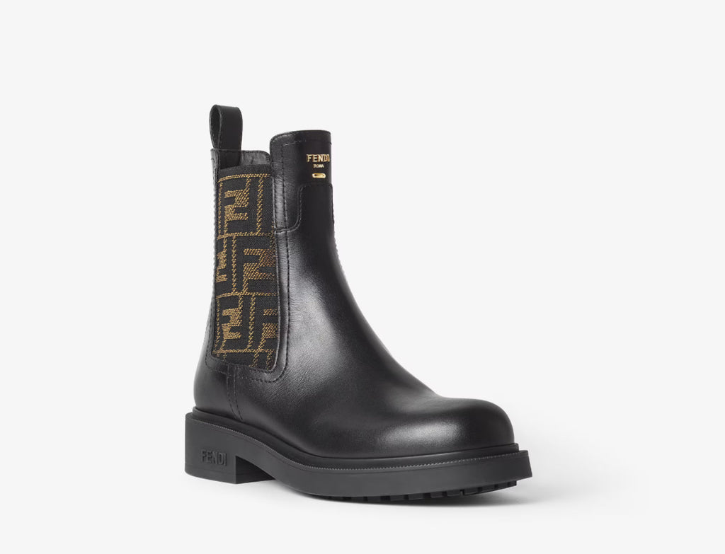 Winniemodo,Winnie modo,Fendi 8T8576A379F1TOG,Fendi Filo biker boots,Fendi boots,Fendi boots sale,Fendi boots black,Fendi mono