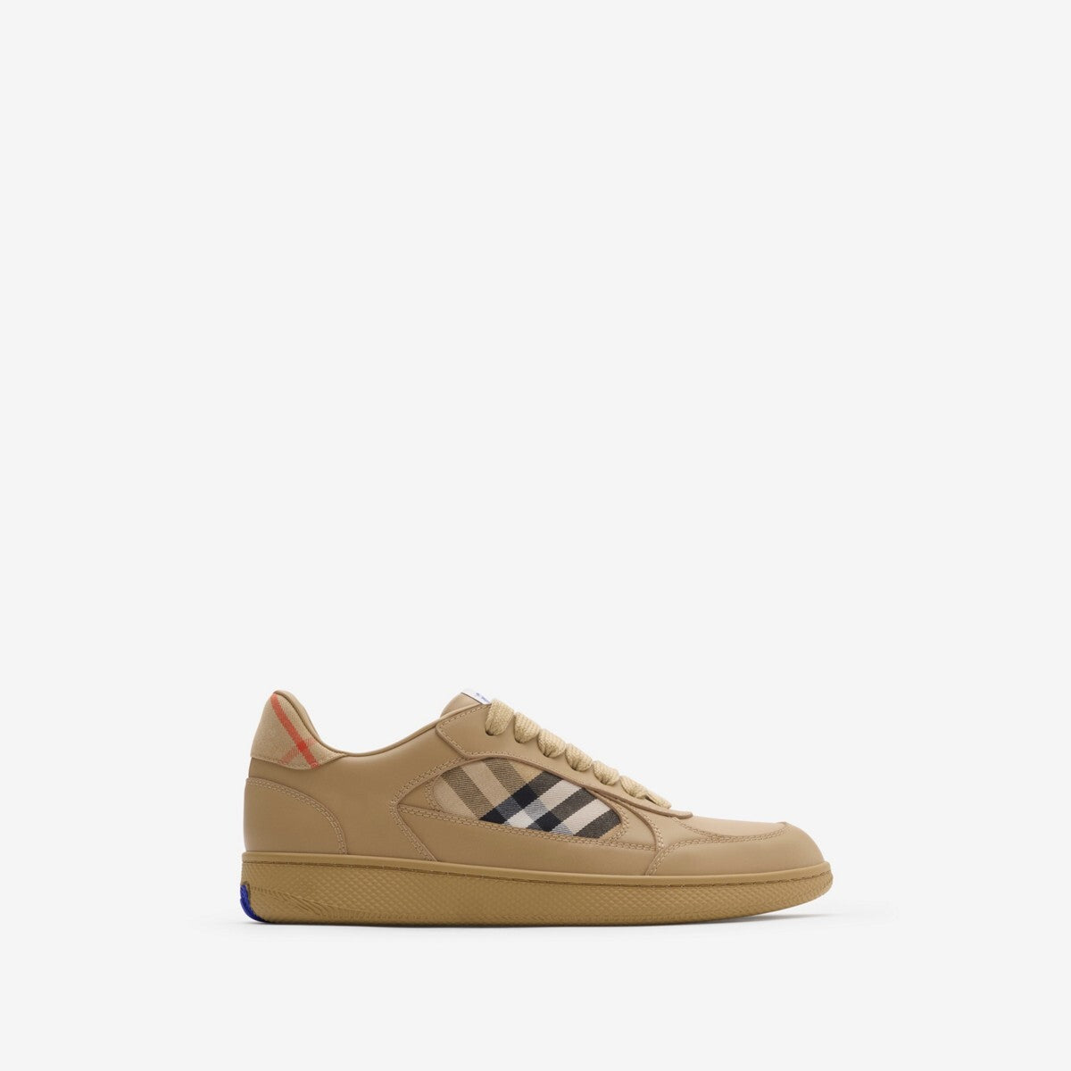 Winniemodo,Winniemodony,Burberry 81108091,Burberry sneaker,Burberry sneaker outlet,Burberry sneaker sale,Burberry sneaker dis