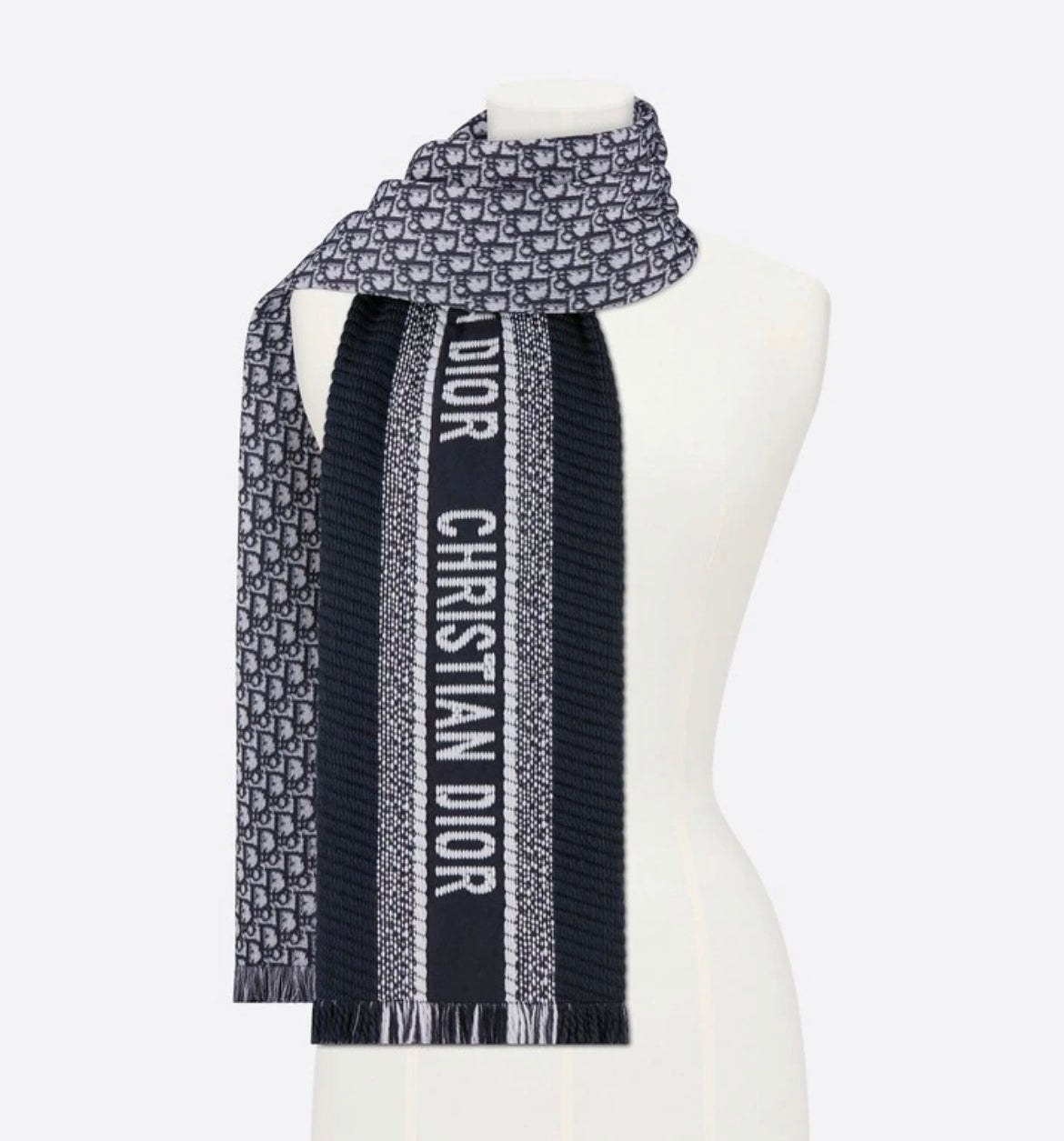 Dior 14CDO301I985,DIOR OBLIQUE UNIVERSITY REVERSIBLE SCARF,Dior scarf on sale,Dior scarf online shop,Dior scarf mens,Dior mon
