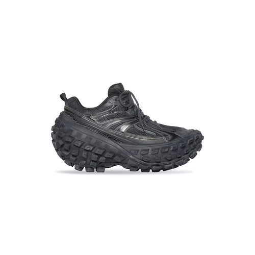 Winniemodo,Balenciaga 685613W2RA6,Balenciaga Men’s Bouncer Sneaker In Black,Balenciaga Bouncer Sneaker,Balenciaga bouncer sne