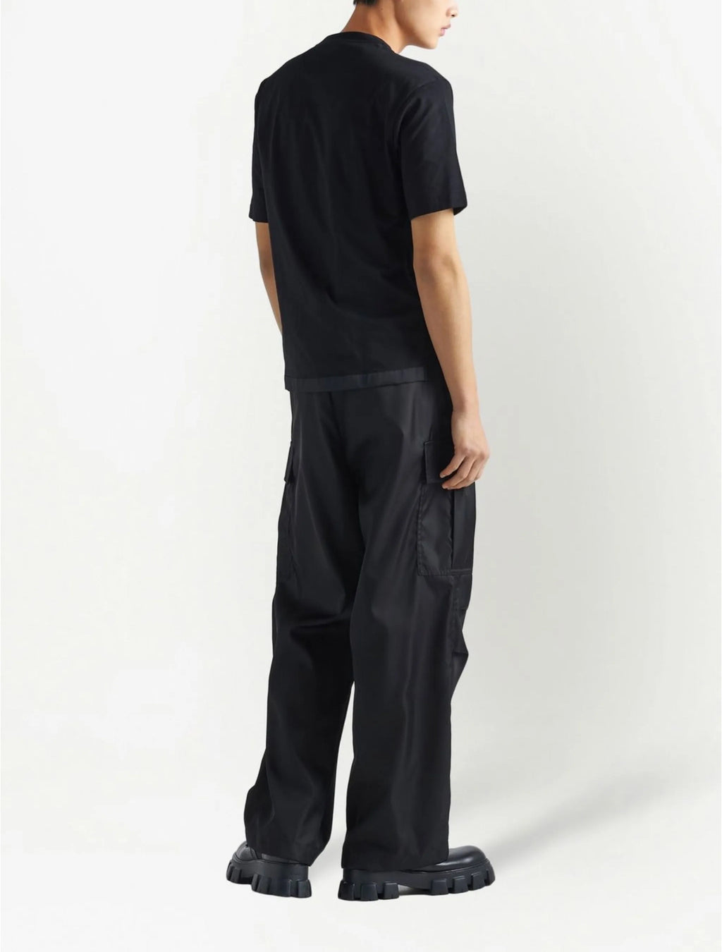 Prada UJN66111CKF0002,Prada re-nylon and jersey T-shirt,Prada re-nylon T-shirt,Prada pocket t-shirt,Prada pocket t-shirt blac