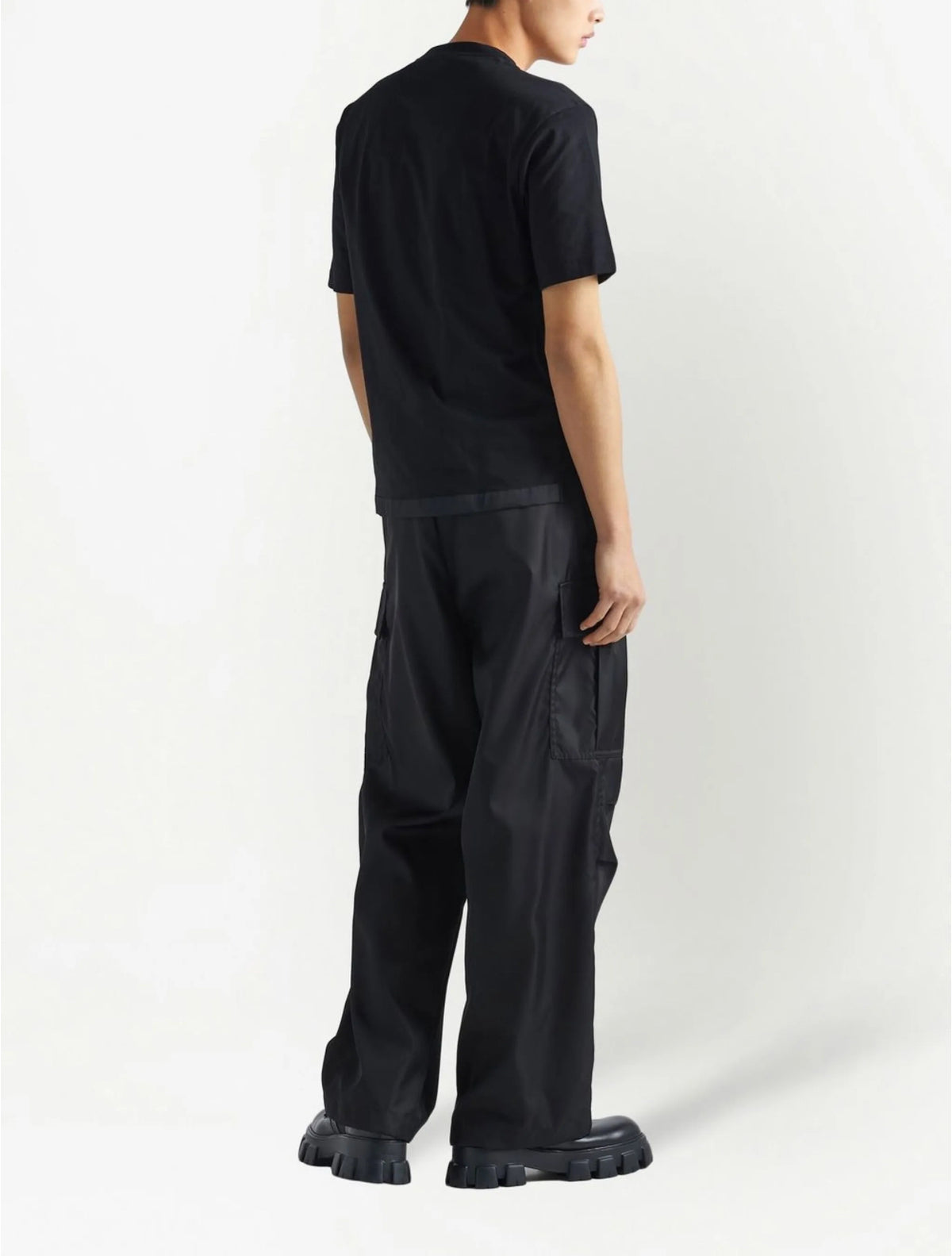 Prada UJN66111CKF0002,Prada re-nylon and jersey T-shirt,Prada re-nylon T-shirt,Prada pocket t-shirt,Prada pocket t-shirt blac
