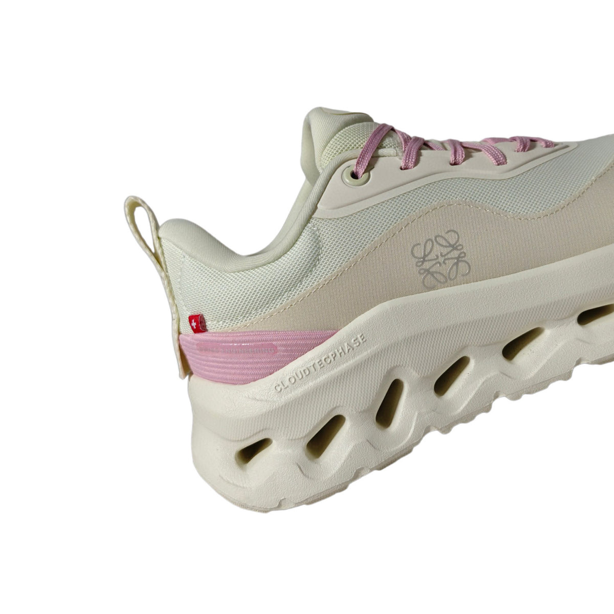 Loewe Cloudtilt 2 sneaker,Loewe x on cloudtilt white pink,Loewe cloudtilt 2,Cloudtilt 2 x Loewe sneaker,Loewe cloudtilt sneak
