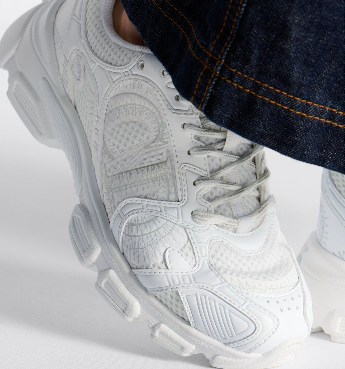 Winniemodo,Winnie modo,Dior KCK414TRM,Dior chrono white,Dior Chrono sneakers,Dior Chrono sneakers sale,Dior sneaker,Dior snea